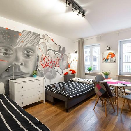 Apartamento Lipstick House Rynek Breslavia Exterior foto